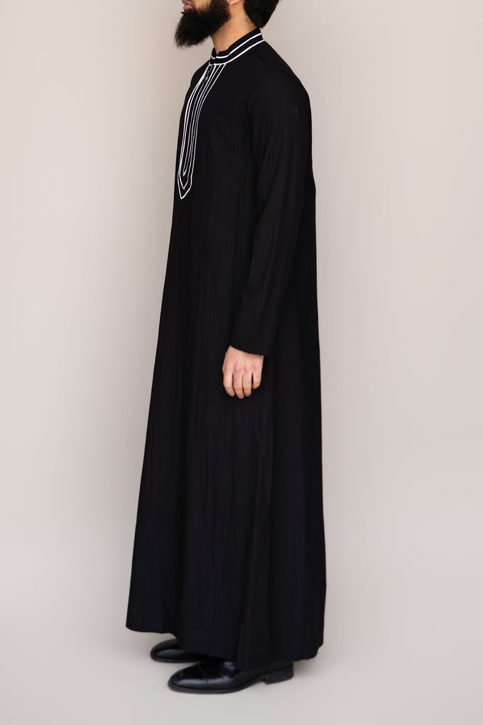 Ayyub Rayon Thobe with Black Contrast Trim