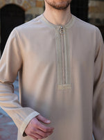 Handsome Trim Zipped Thobe