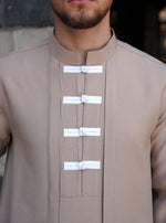 Contrast Fasteners Thobe