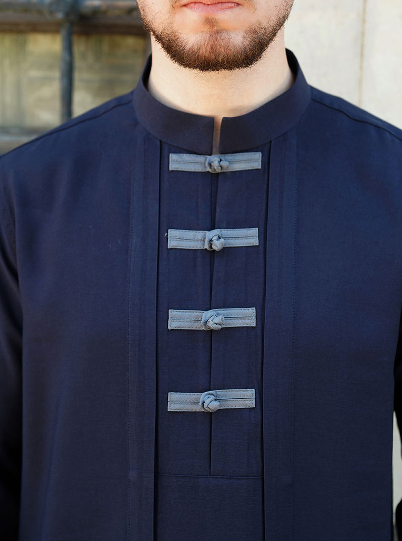 Contrast Fasteners Thobe