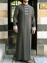 Contrast Fasteners Thobe