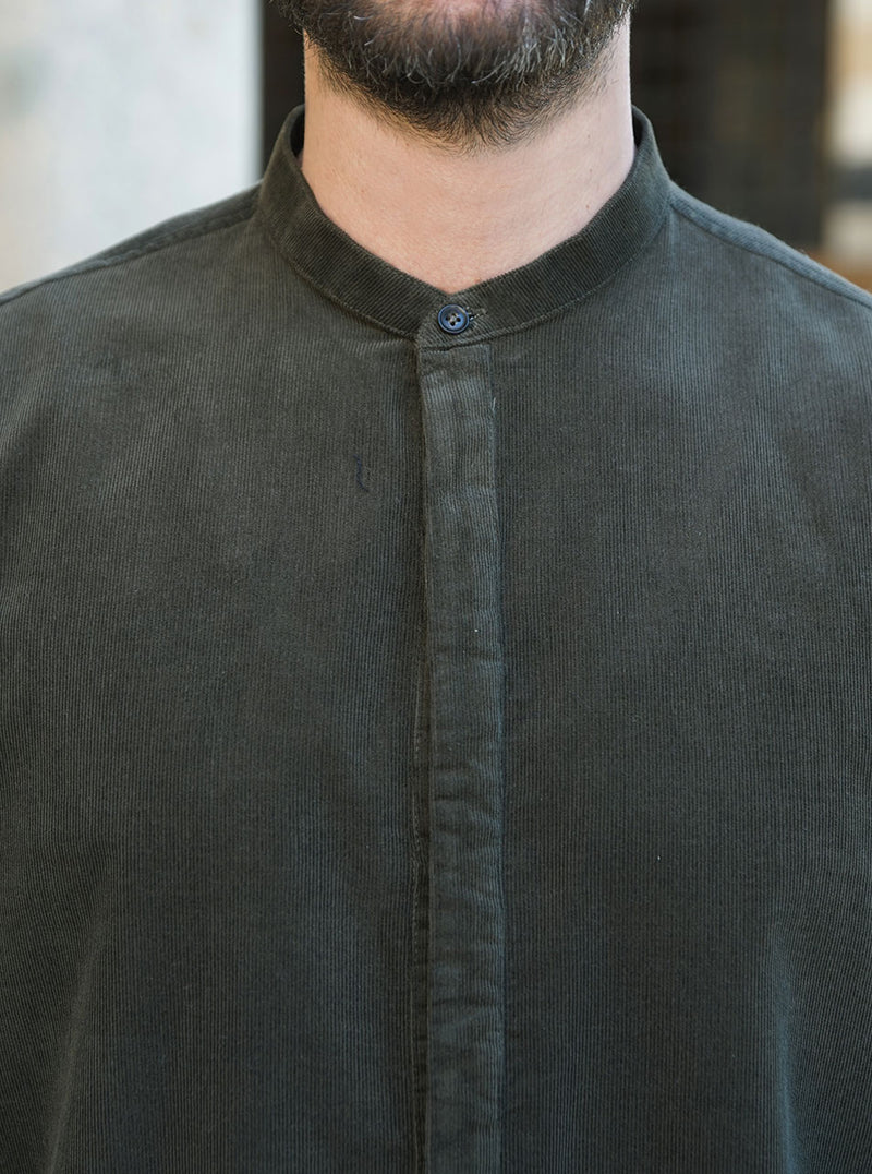 Side Vent Corduroy Shirt