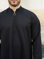 Zipped Thobe with Raised Collar