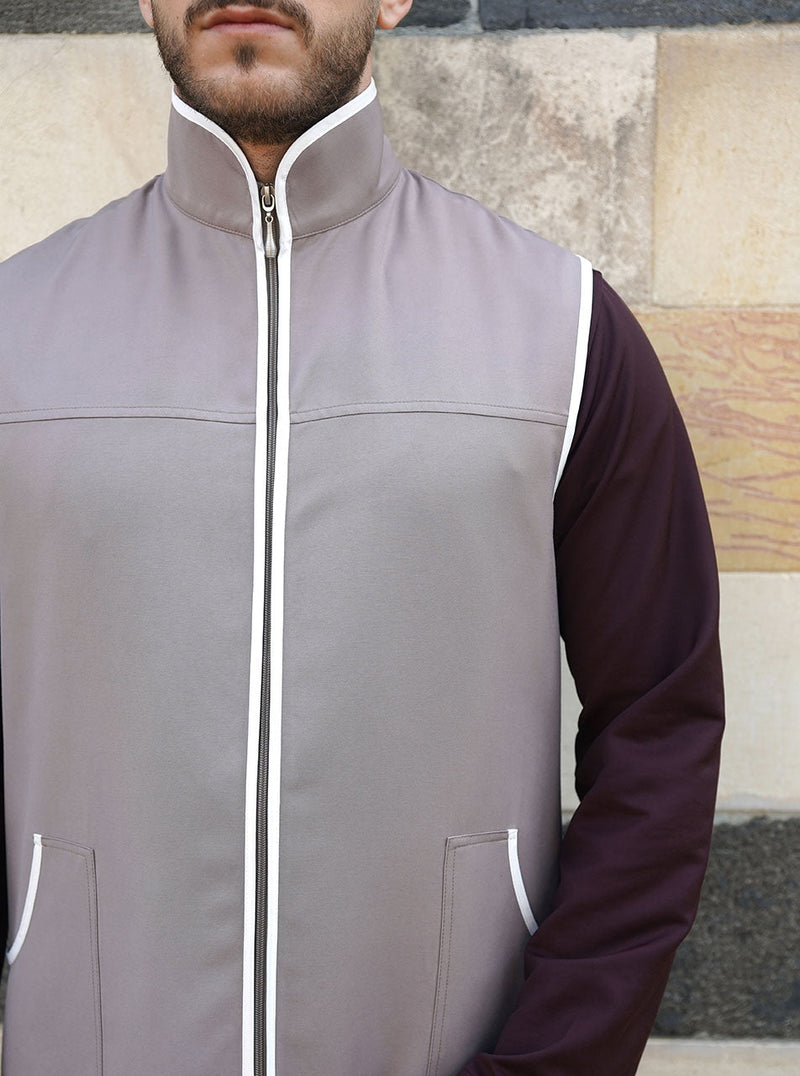 Contrast Trim Zipped Waistcoat