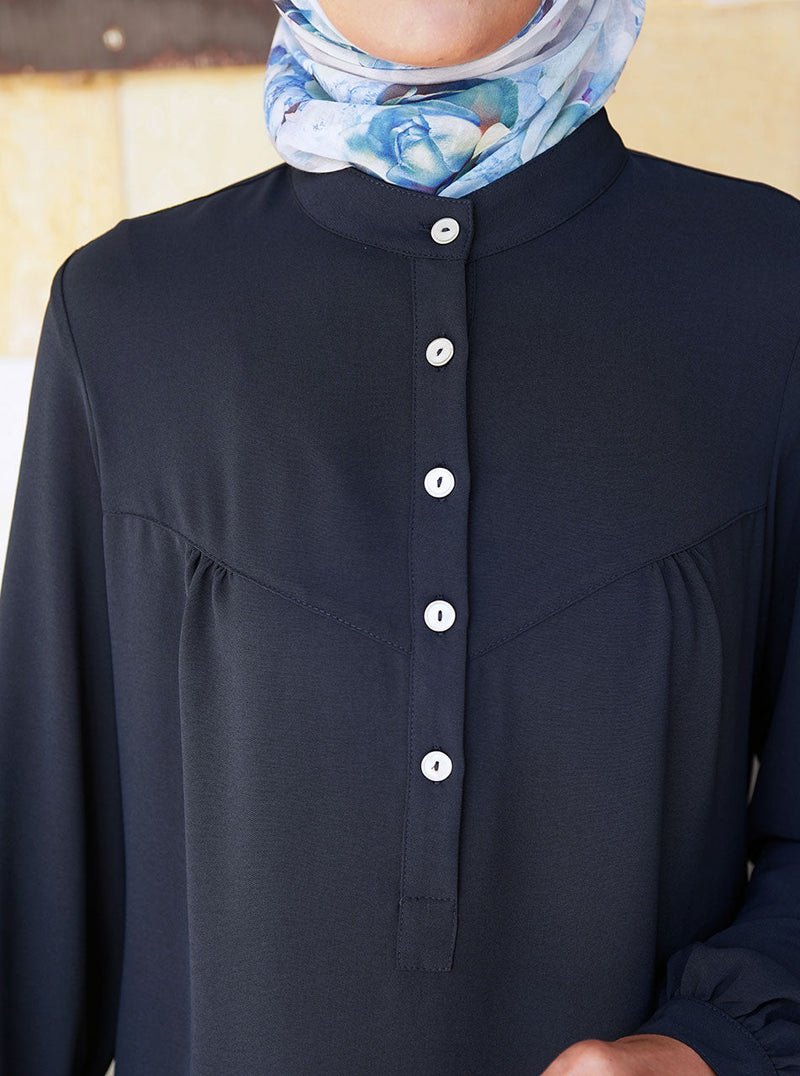 Tunic with Gathering