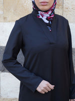 Curved Hem and Side Slits Tunic