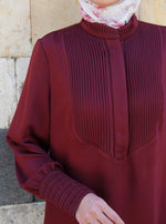 Multi-Pleat Abaya