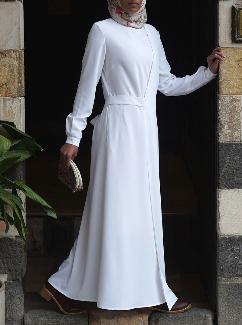 Rear Tied Crossover Abaya